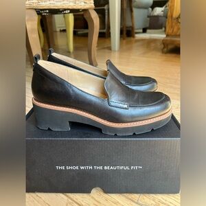 Naturalizer Darry black loafers size 7M (like new in box) - NEW LISTING